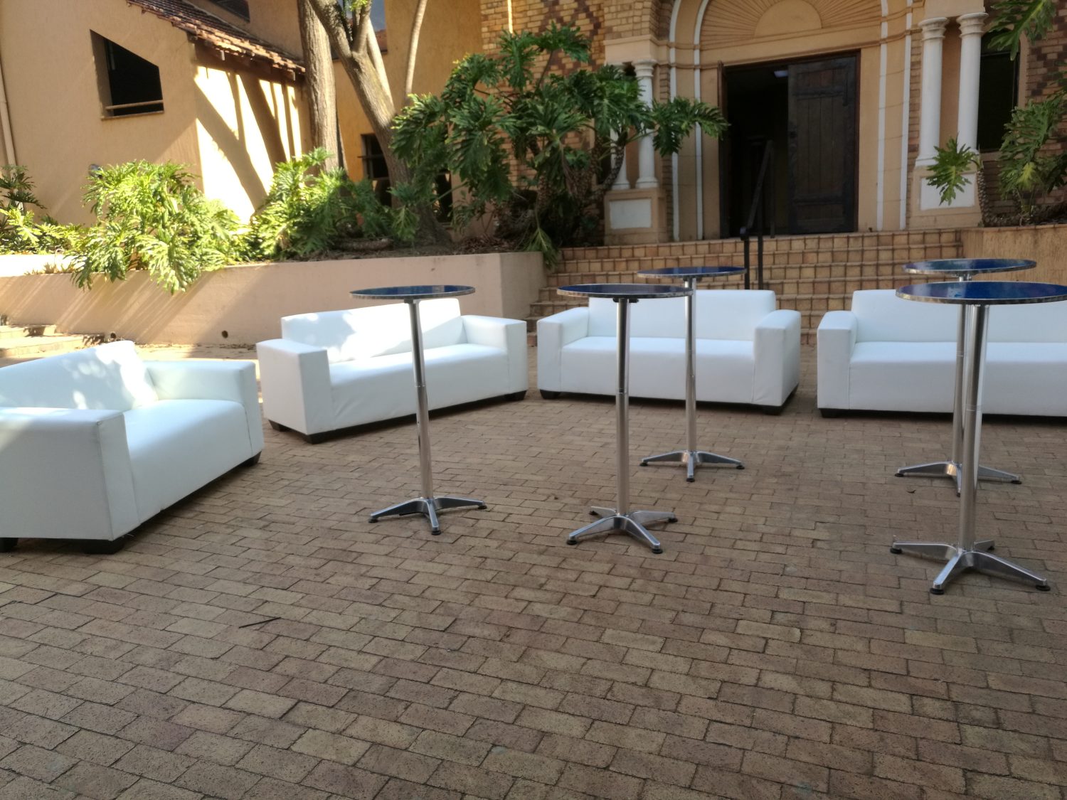 cocktail tables in Randburg